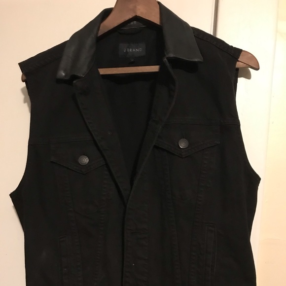 Denim Vest Leather Collar 